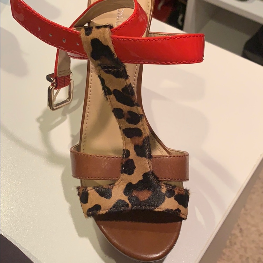 Heels - Picture 2 of 4